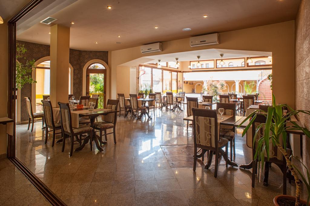 Pension La Fontana バイア·マーレ エクステリア 写真