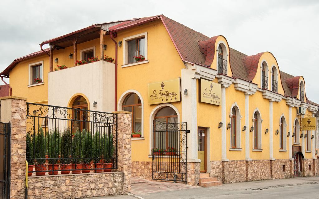 Pension La Fontana バイア·マーレ エクステリア 写真