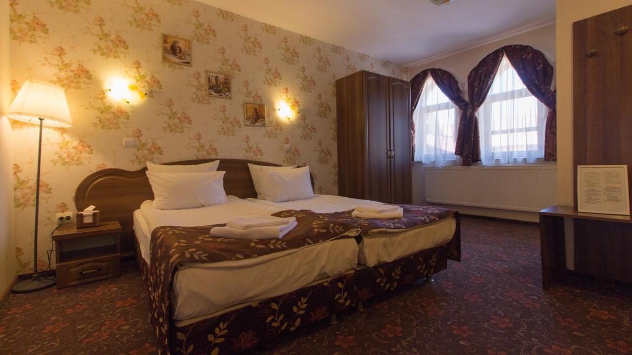 Pension La Fontana バイア·マーレ エクステリア 写真